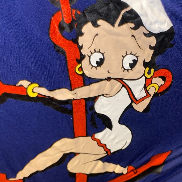 Betty Boop tank top - Picture 2 of 3